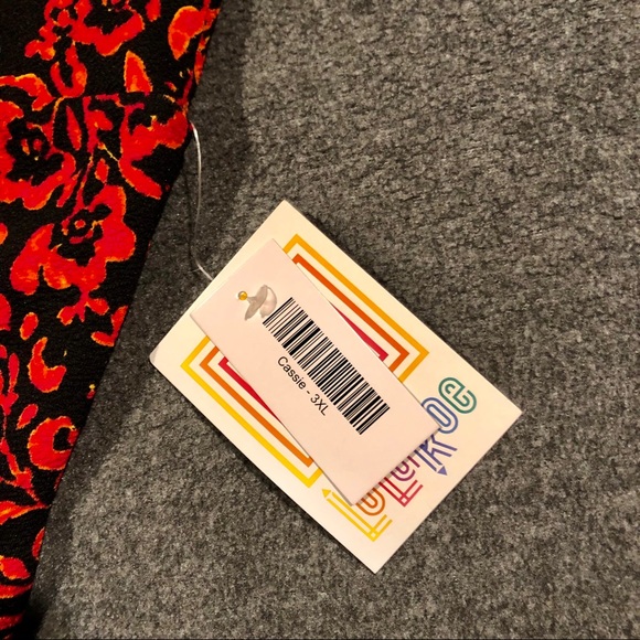 NWT Cassie LulaRoe Cozy Pencil Skirt Plus Size 3x - Picture 3 of 6